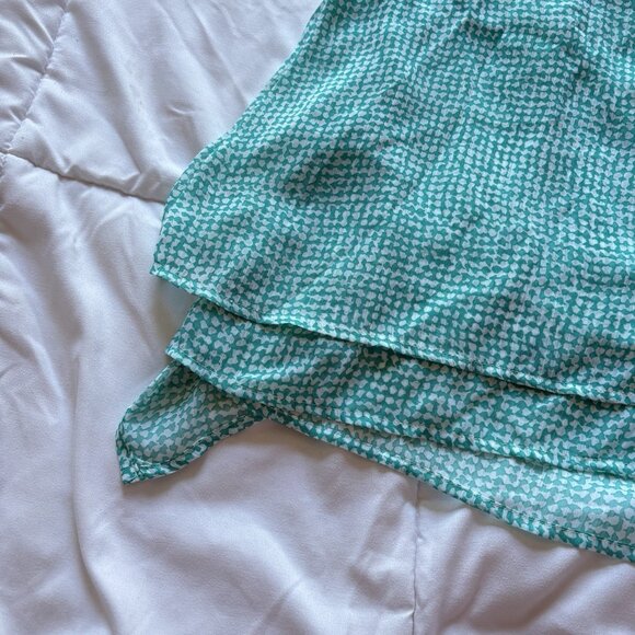 Fever Womens Size Small Tank Top Green Layered Blouse Sleeveless Button - Picture 2 of 8